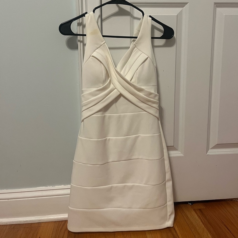 White Mini dress!!